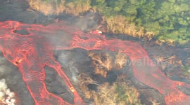 Volcano in Hawaii still glows red