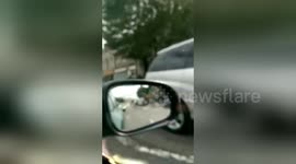 Newsflare Edit - Jewellery robbery Kingsbury London 07-09-15 part1