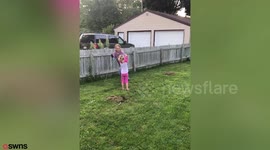 Woman discovers her new neighbor is actually her biological sister