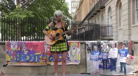 Madeleina Kay sing for March for a People's Vote