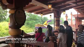 [ENTIRE RIDE] Voyage To Crystal Grotto Shanghai Disneyland Boat Ride