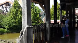 watching the super splash does not drain so dry.