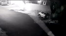 Clueless thief limps away after crashing car against tree
