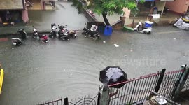 ##vasai#west#saibaba#mandir#vishalnagar#ambadiroad# All chaos. Shops closed no food supply now. Ground floor ppl are living on terraces.