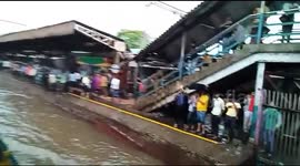 Severe travel disruption continues in Mumbai following heavy downpour