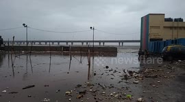 TODAY HIGH TIDE IN WORLI, MUMBAI TILL 5 TO 6 MM WATER IN HOUSES AND ON PLAY GROUND