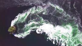 Fastest tidal rapids on earth at the Nakwakto Rapids