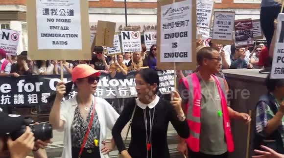 London's Chinatown strikes over immigration raids