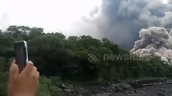Civilians flee huge ash cloud as volcano erupts in Escuintla, Guatemala