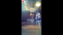 Nellie show her moves