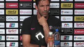 Thomas Tuchel tries not to laugh after being asked about Neymar's diving