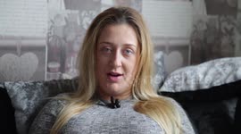 A mum-to-be feared she would never be able to see her son after she suffered a reaction to false eyelashes - and went blind