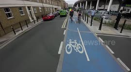 Possibly stolen Motorbike RG09 RBG being pushed by moped LO14 NKP