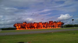 Jet bombs runway at airshow