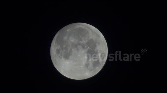 Full Moon Time-lapse 