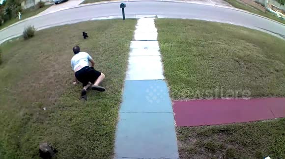 This man's reaction to his wife's cat great escape will have you in stitches