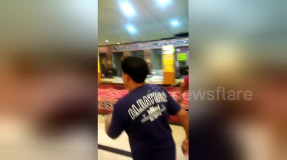 Newsflare Edit - Bali shoppers flee as earthquake hits
