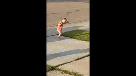 Little boy Nails Hopscotch