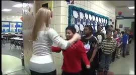 You would not believe how this 3rd grade teacher deals with kids