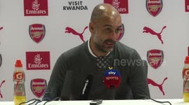 Guardiola: Benjamin Mendy needs to forget about social media!