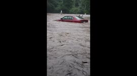 Cars underwater as severe flash flooding hits Pennsylvania