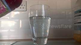 Squash diffusing in slow motion