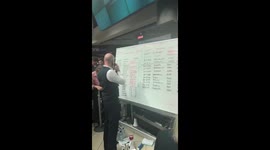 @Gatwick_Airport  two whiteboards for the entire south terminal on a monday morning! #gatwick https://t.co/XRa7PkWVUn