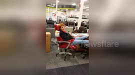 Strange woman gives chase when confronted in Staples