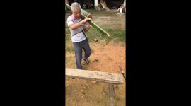 Chinese carpenter makes Kar98k rifle out of bamboo