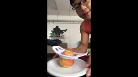 That moment of the first apple slicer in India