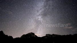 Stunning Milky-Way timelapsed in swiss Alps