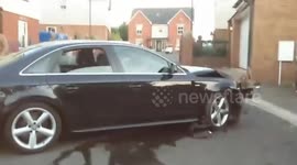 Drunk driver drives away from scene of crash as public try to pull him from car