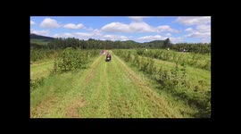 YouTuber Viva Frei Flies Drone out 1km over Quebec Farm
