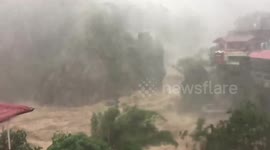 Typhooon Mangkhut lashes Philippines