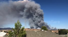 Time lapse shows massive smoke cloud from Charlie Fire