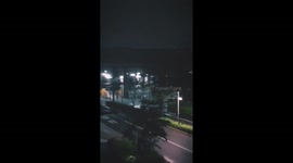 Here’s #TyphoonTrami hitting #Tokyo... windy!#??24? https://t.co/qOflgF5eIG