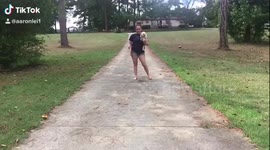 Want to learn to edit? I love to learn editing by phone tricks for social media and teaching others how to do it with my tutorials.