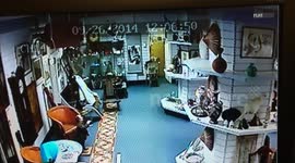 Picture Falling Off Wall Cctv Spooky