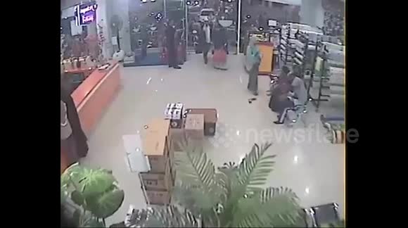 Historic Footage Cctv Captures First Ever Moving Earthquake Fault - 5h5kol7
