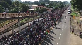 Honduran Migrant Caravan Crosses into México