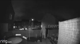 Theft of patio chair caught using the Ring Video door bell - Part 1
