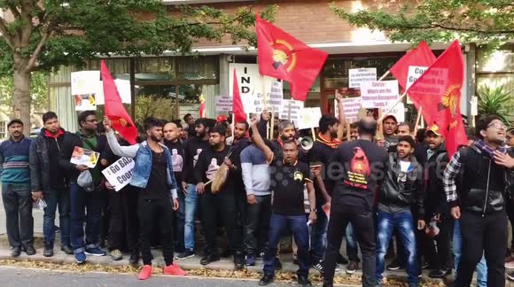 ரெஜினோல்ட் குரே வுக்கு எதிராக பிரித்தானிய புலம்பெயர் தமிழர்கள் பாரிய எதிர்ப்பு 