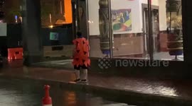 Fred and Wilma like you've never seen them before: Fancy dressed couple argue on the street