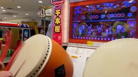 Extreme Asian Taiko drummer