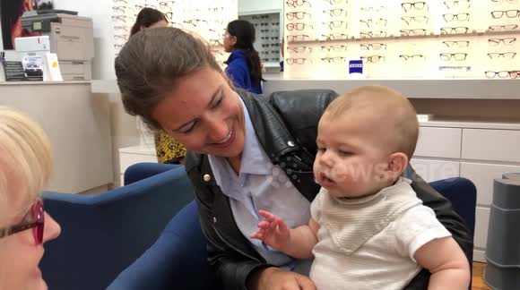 10 month old sees clearly for the first time