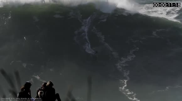 Australian surfer gets wiped out riding 60ft wave off Nazaré beach