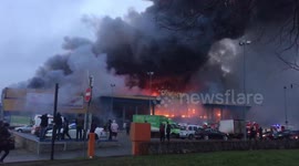 Beginig of fire in “Lenta” hypermarket, Russia St.Petersburg 10 November 2018, 08:44 am