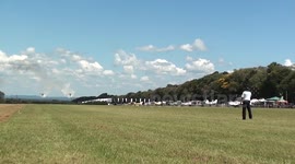Stunt planes makes impressive low-pass in Paraguay