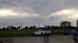 Texas filmer catches nascent twister on camera