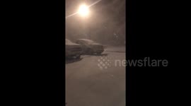 Thunderstorm and heavy snowfall strikes Illinois city